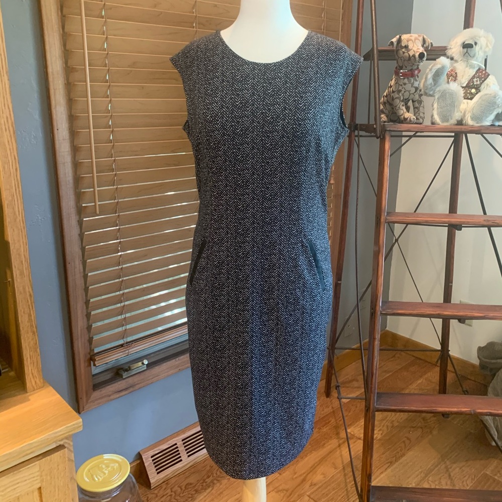 TravelSmith shift dress